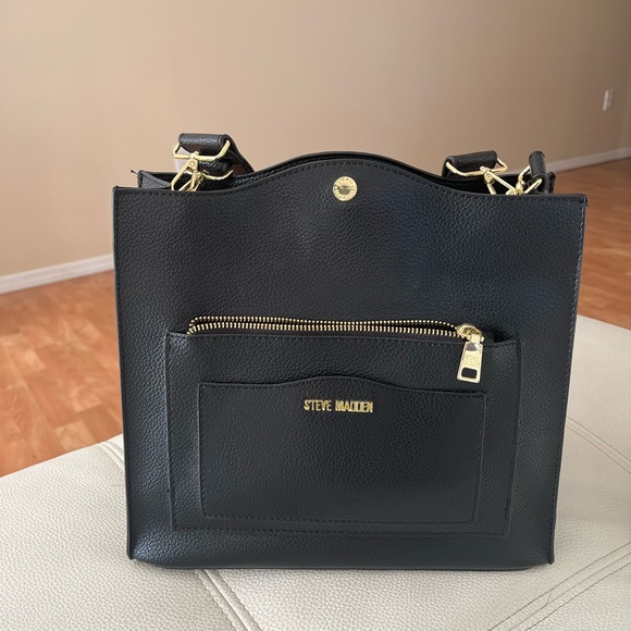 Steve Madden purse! - Picture 1 of 3